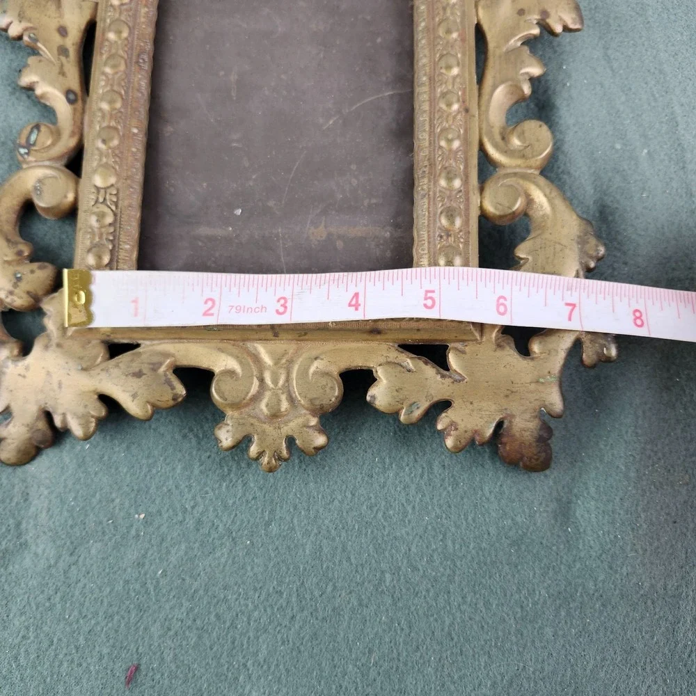 Sweet Antique Cast Gilded Brass Baroque Florentine Picture Photo Frame‎ Rococo